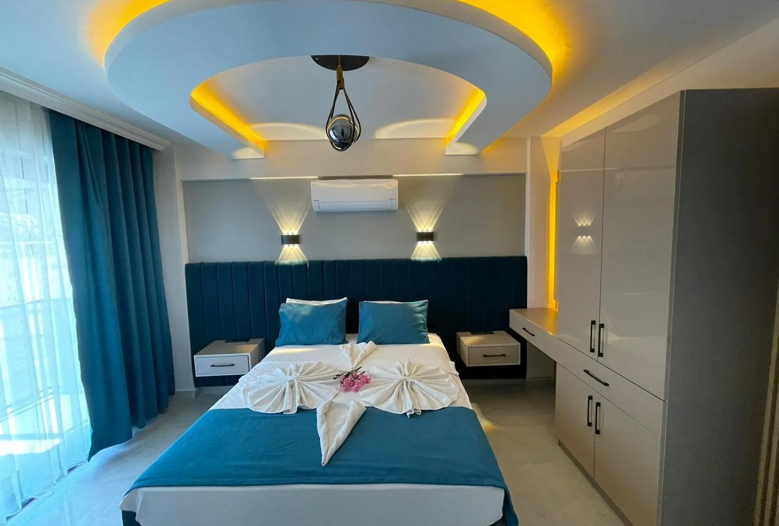 Linalife Aparthotel
